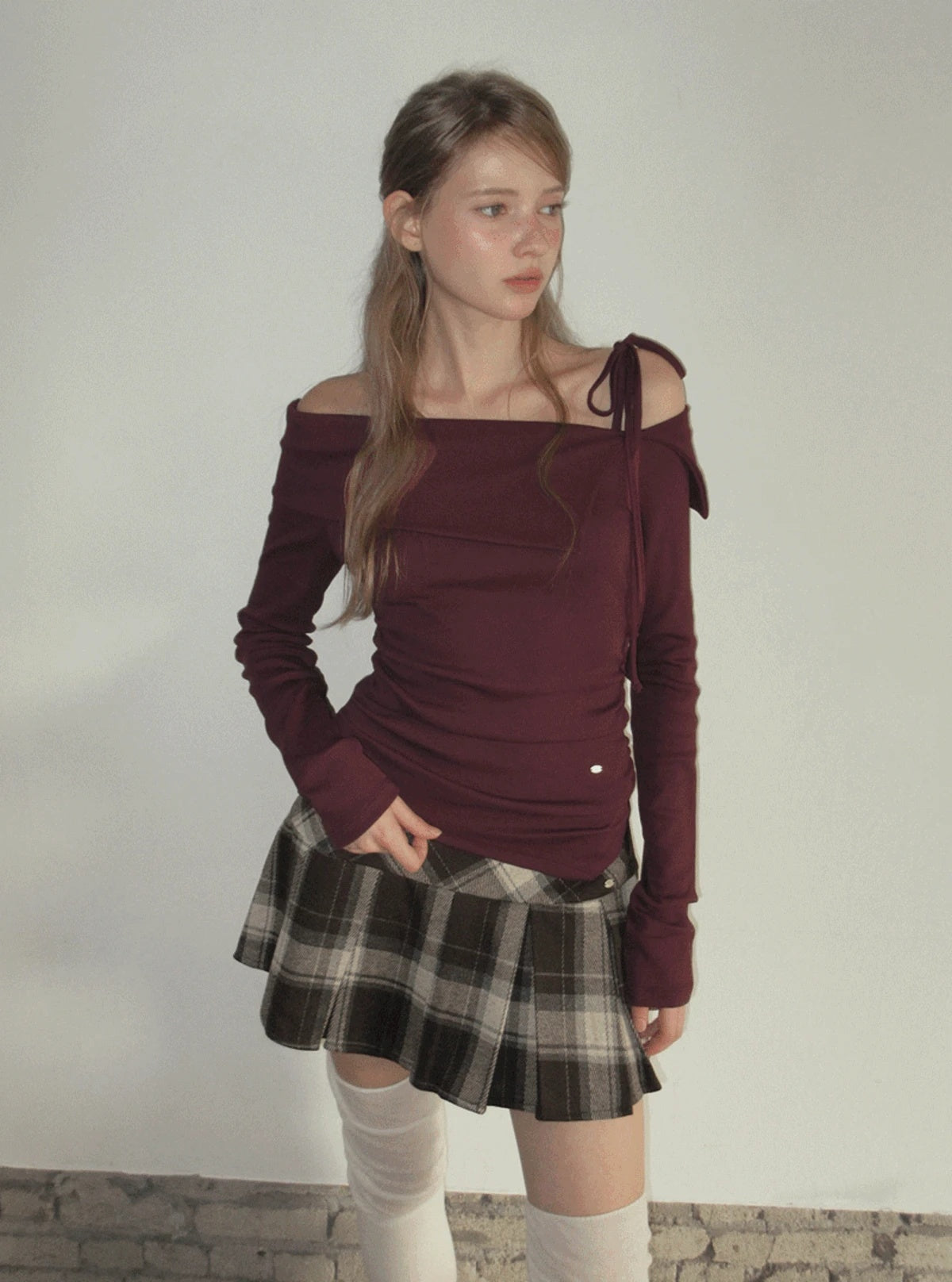 TWEE Rieon asymmetric shirring off-shoulder long sleeve T-shirt | Main product image