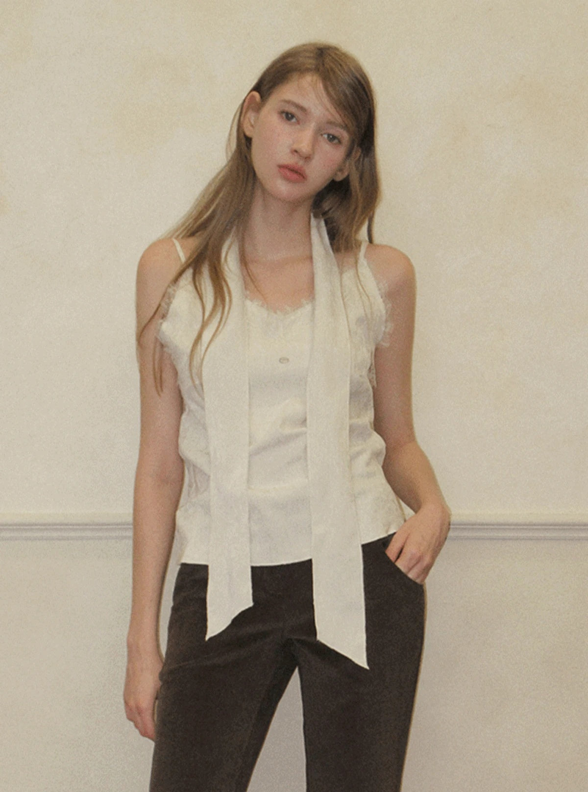 TWEE Pevol lace suede sleeveless blouse | Main product image