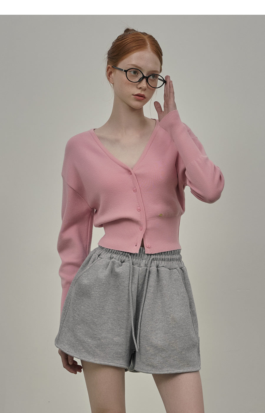 【TWEE】Anu Lovely Cardigan Basique à Col V