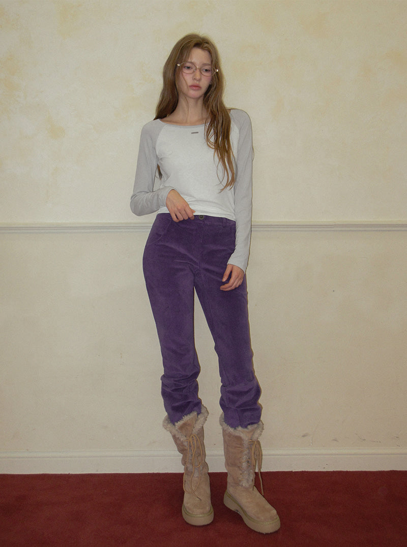 TWEE Rushi contrast raglan long sleeve T-shirt | Product styling view 4
