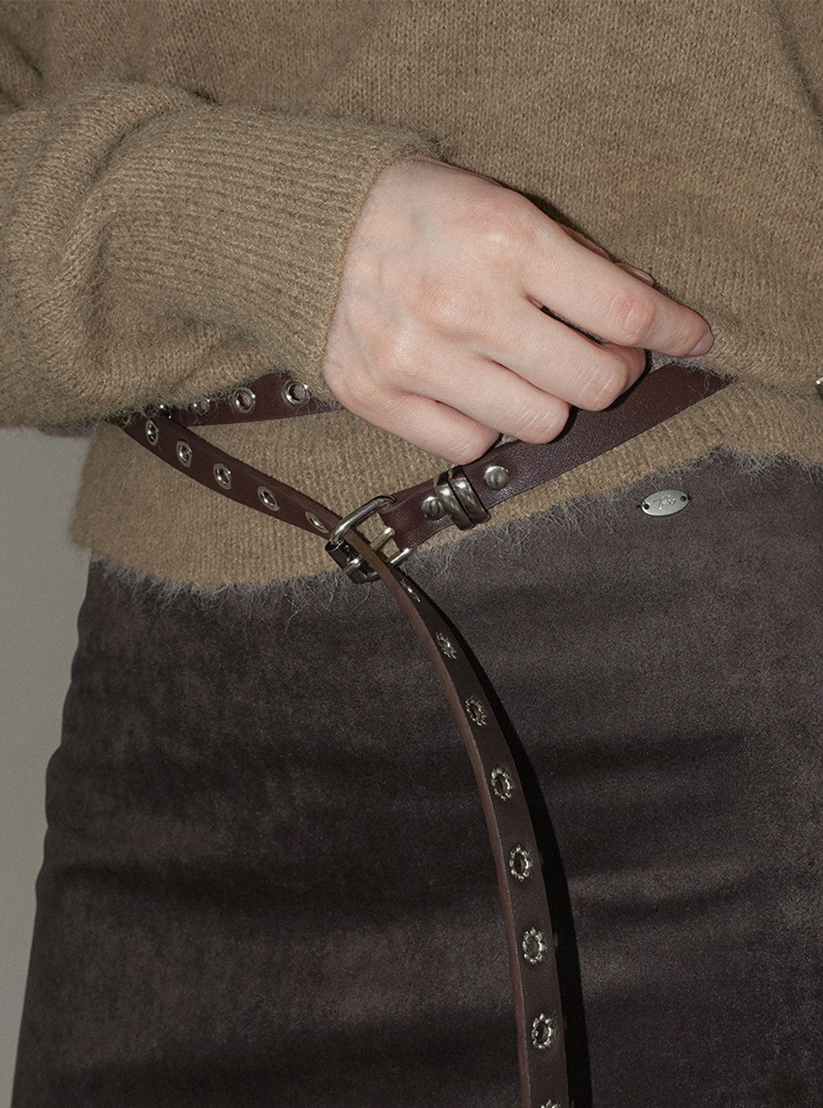 TWEE Roco eyelet double long belt | Product styling view 12