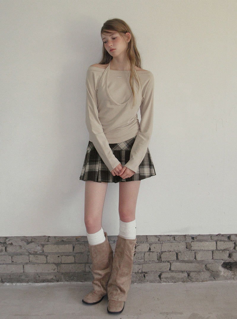 TWEE Robol halter sleeveless layered long sleeve T-shirt | Product styling view 4