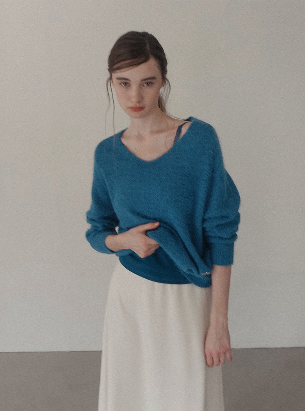 Kiyu brushed V-neck long sleeve knit | View 3