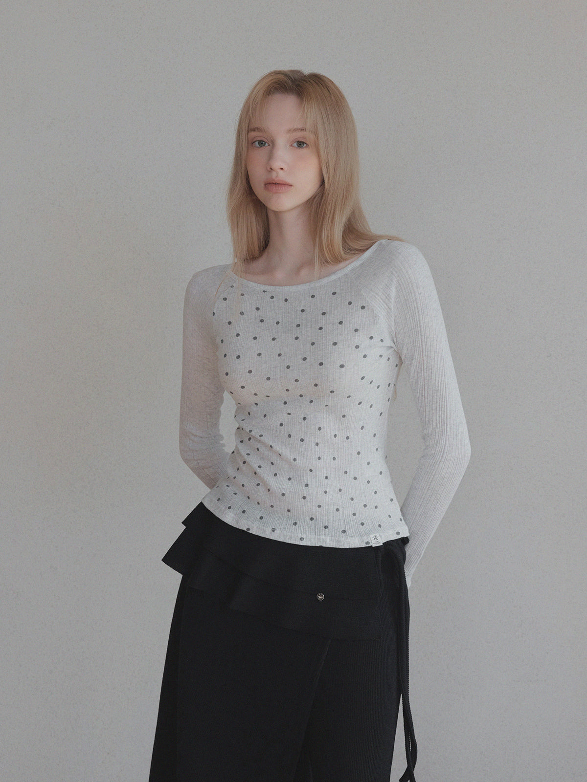 Devle Dot Raglan Long-Sleeve Tee