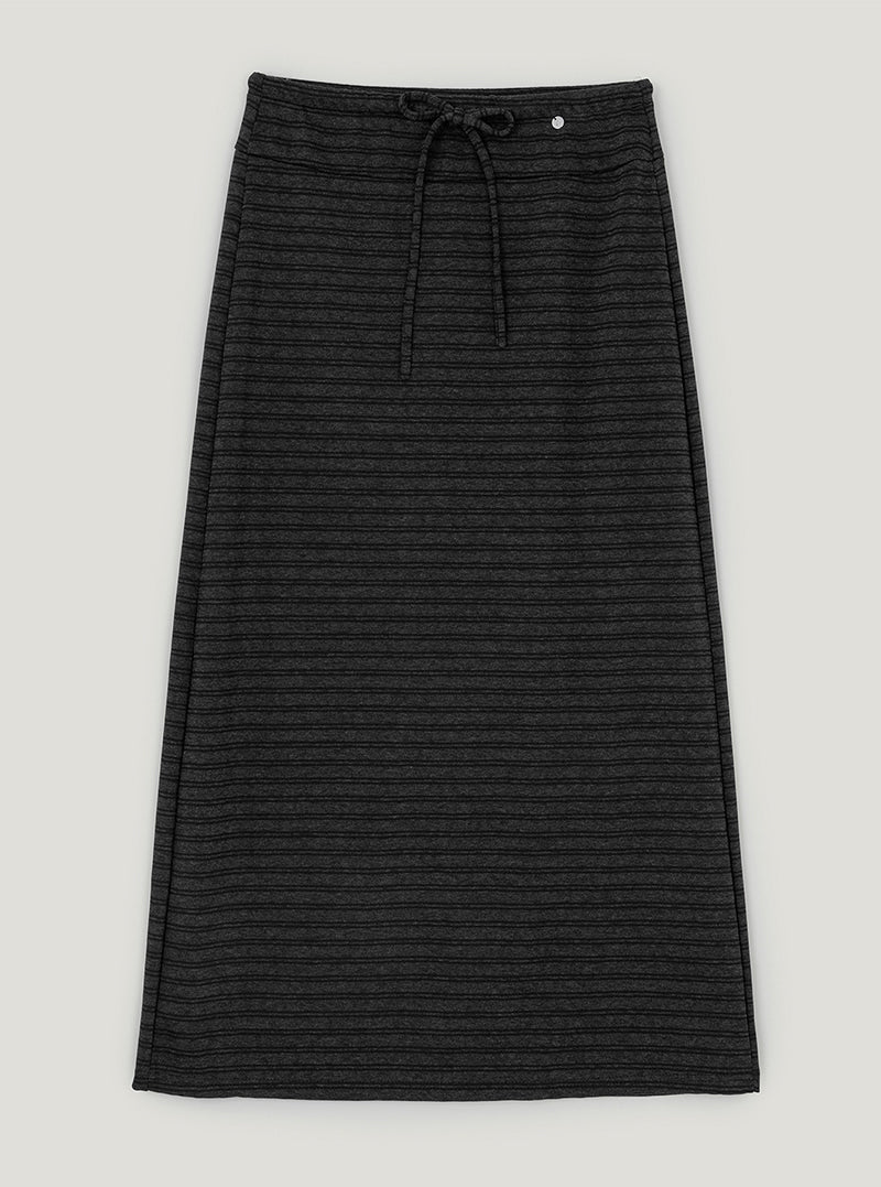 Pinel stripe wide banding long skirt | Charcoal cutout
