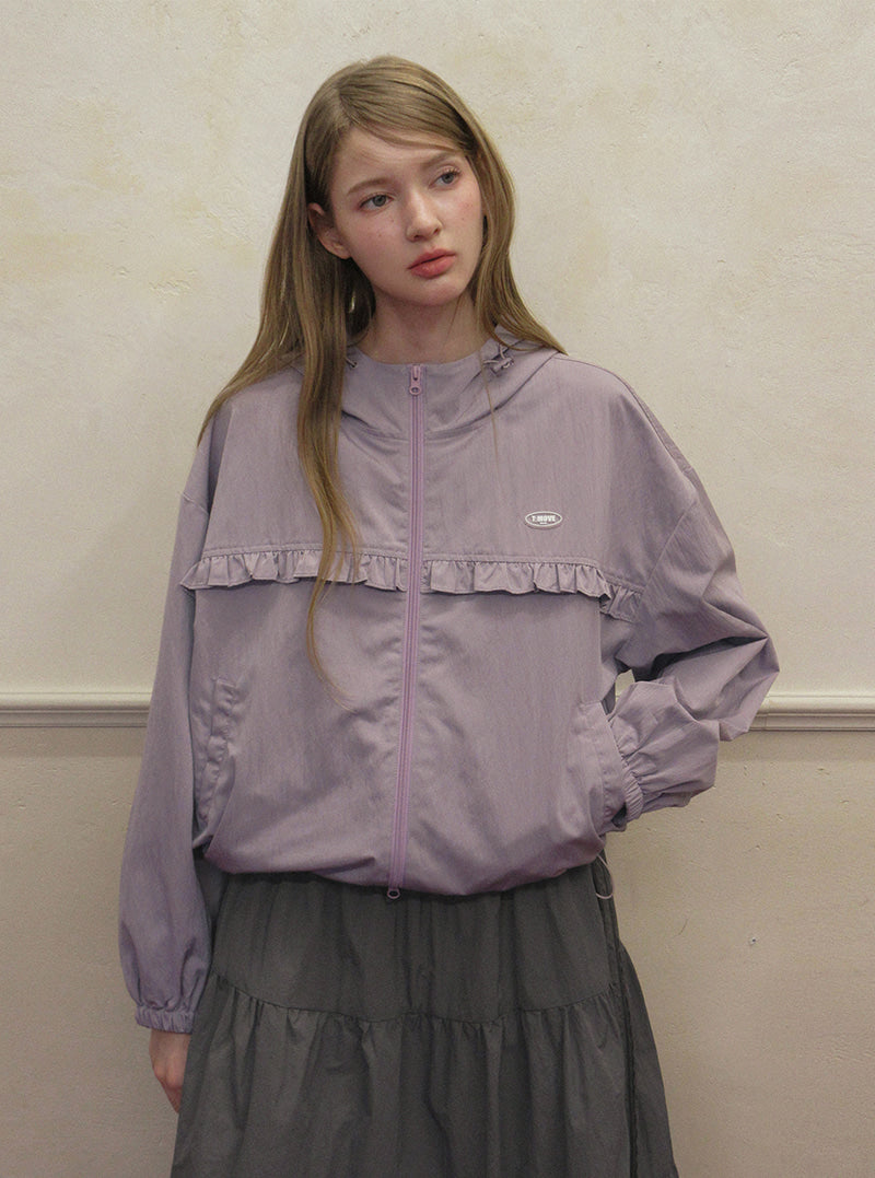 TWEE Bender frill nylon hood windbreaker jumper | Product styling view 6