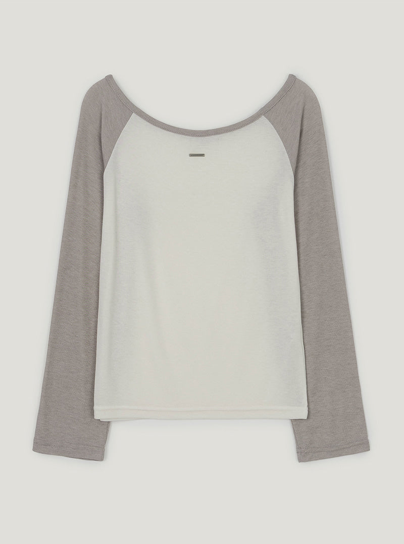 Dneon contrast raglan long sleeve T-shirt | Ivory cutout