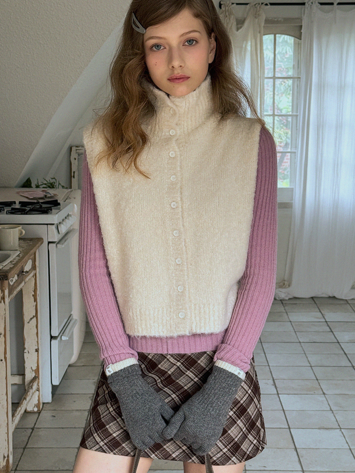 Rut High-Neck Knit Vest