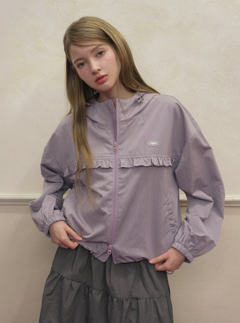TWEE Bender frill nylon hood windbreaker jumper | Product styling view 3
