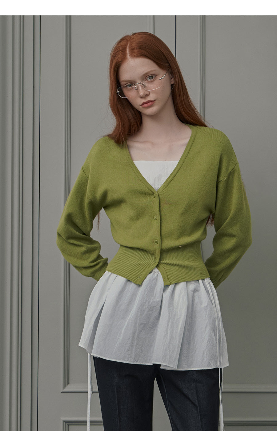 【TWEE】Anu Lovely Cardigan Basique à Col V