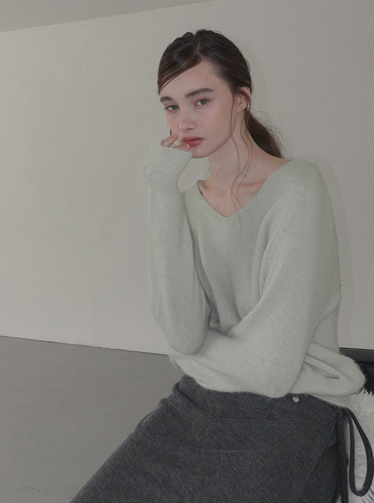 Kiyu brushed V-neck long sleeve knit | View 13