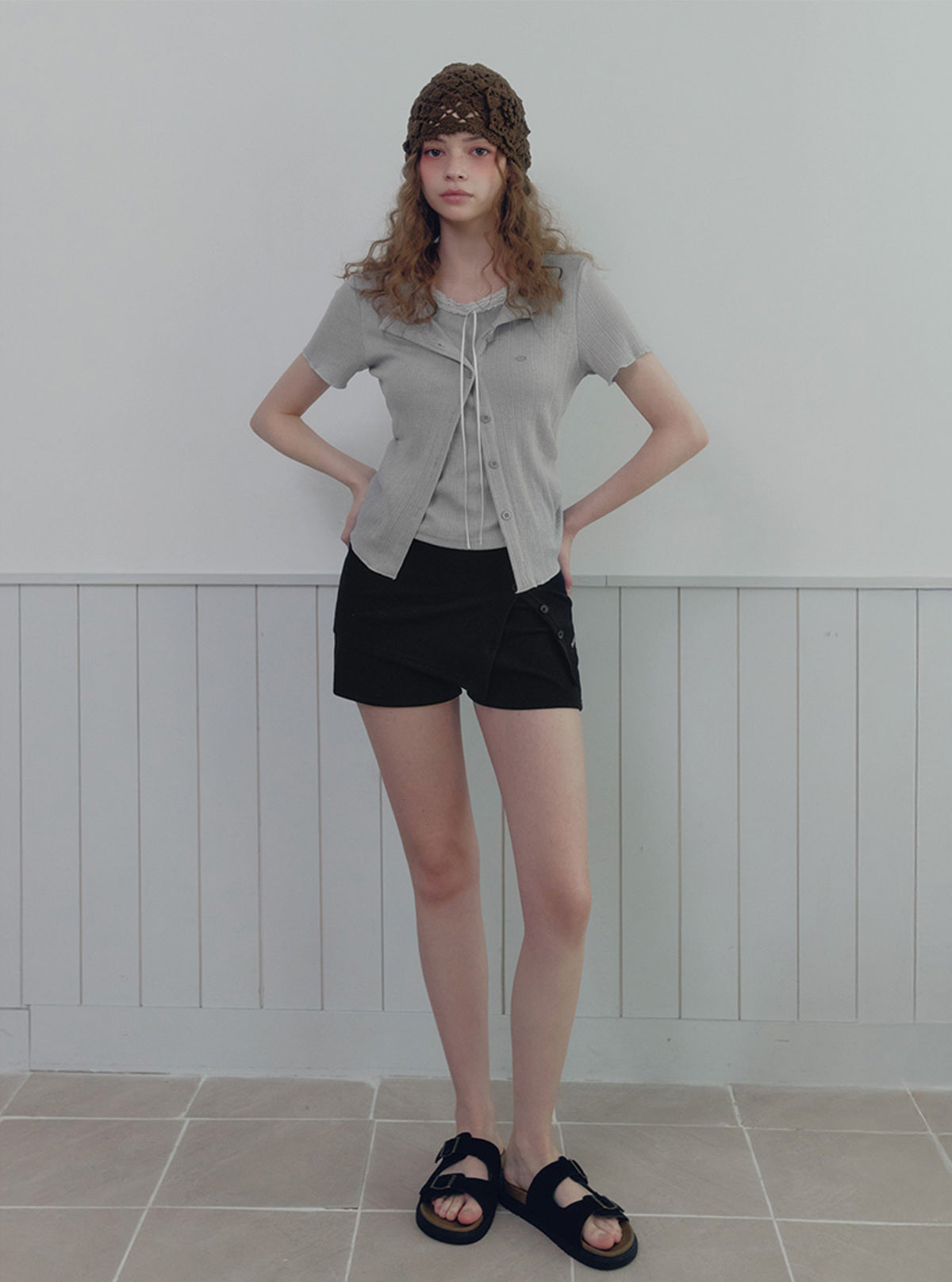 Hevit Button Skirt Shorts