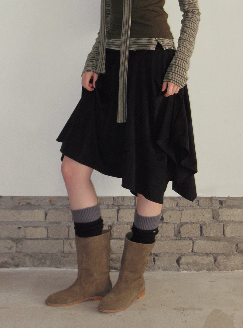 TWEE Riol contrast knit leg warmers | Product styling view 9
