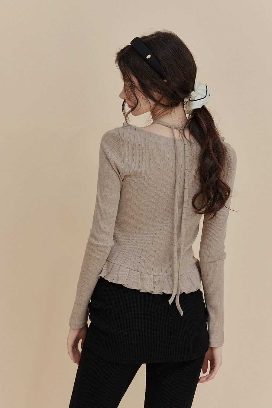 Bulet Halter Ruffle T-Shirt