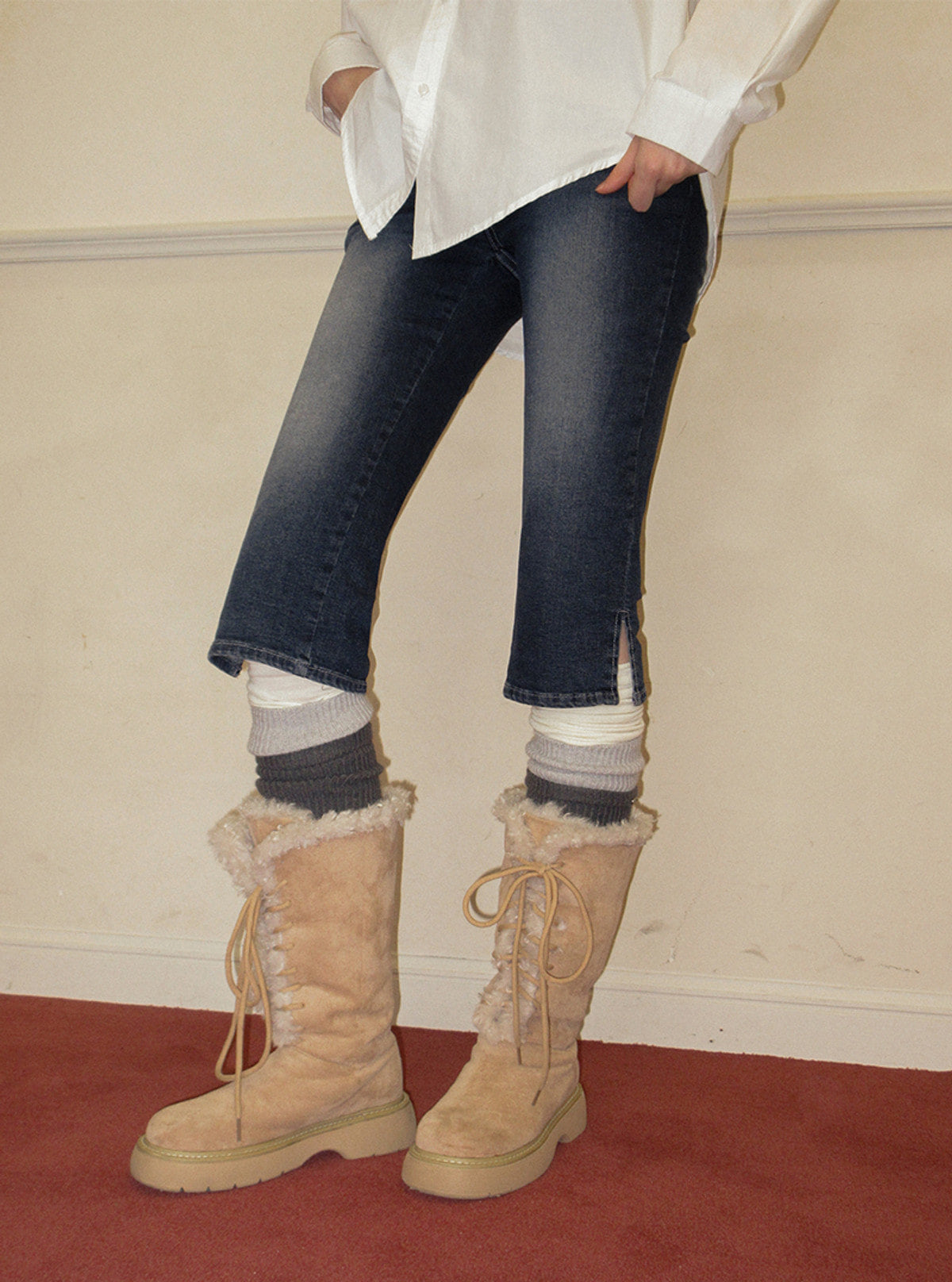 TWEE Dezel washed capri denim pants | Product styling view 3