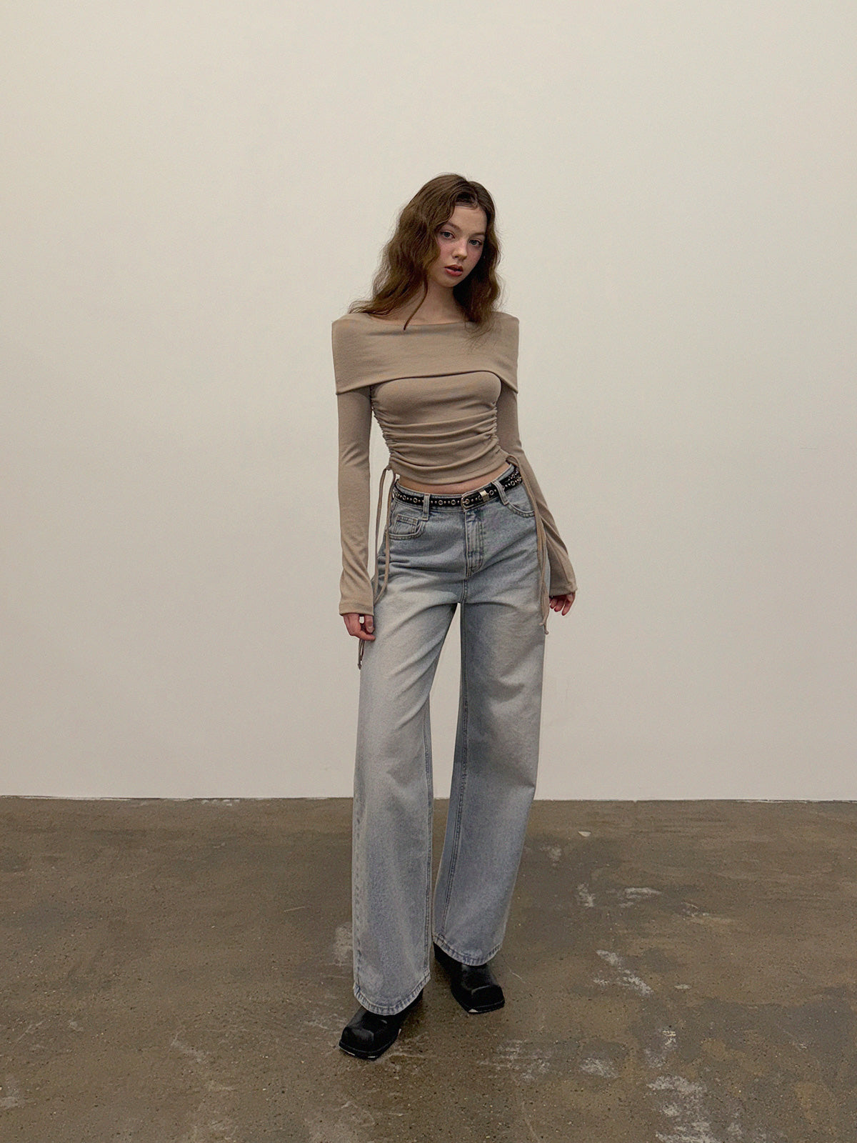 Dwin 2-Way Drape Strap Long Sleeve Tee