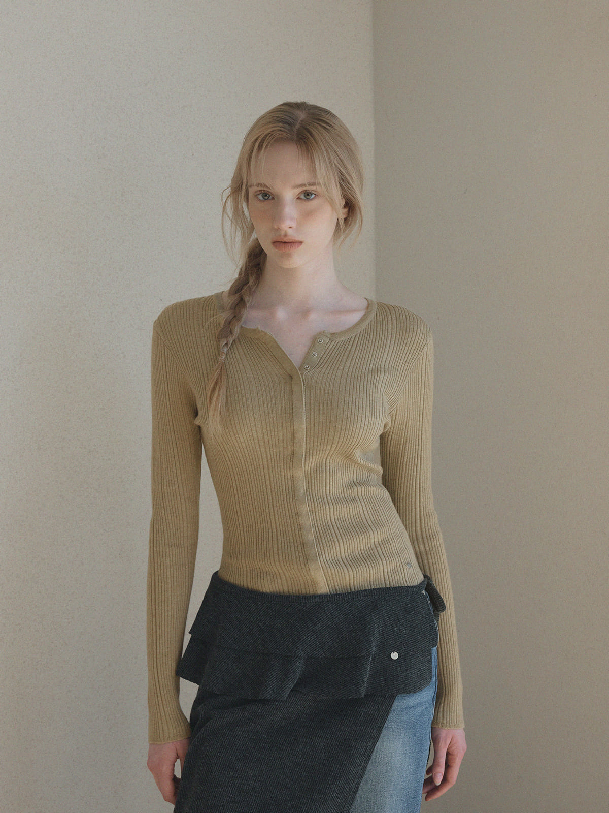 Lingtwo Hidden Button Slim Knit