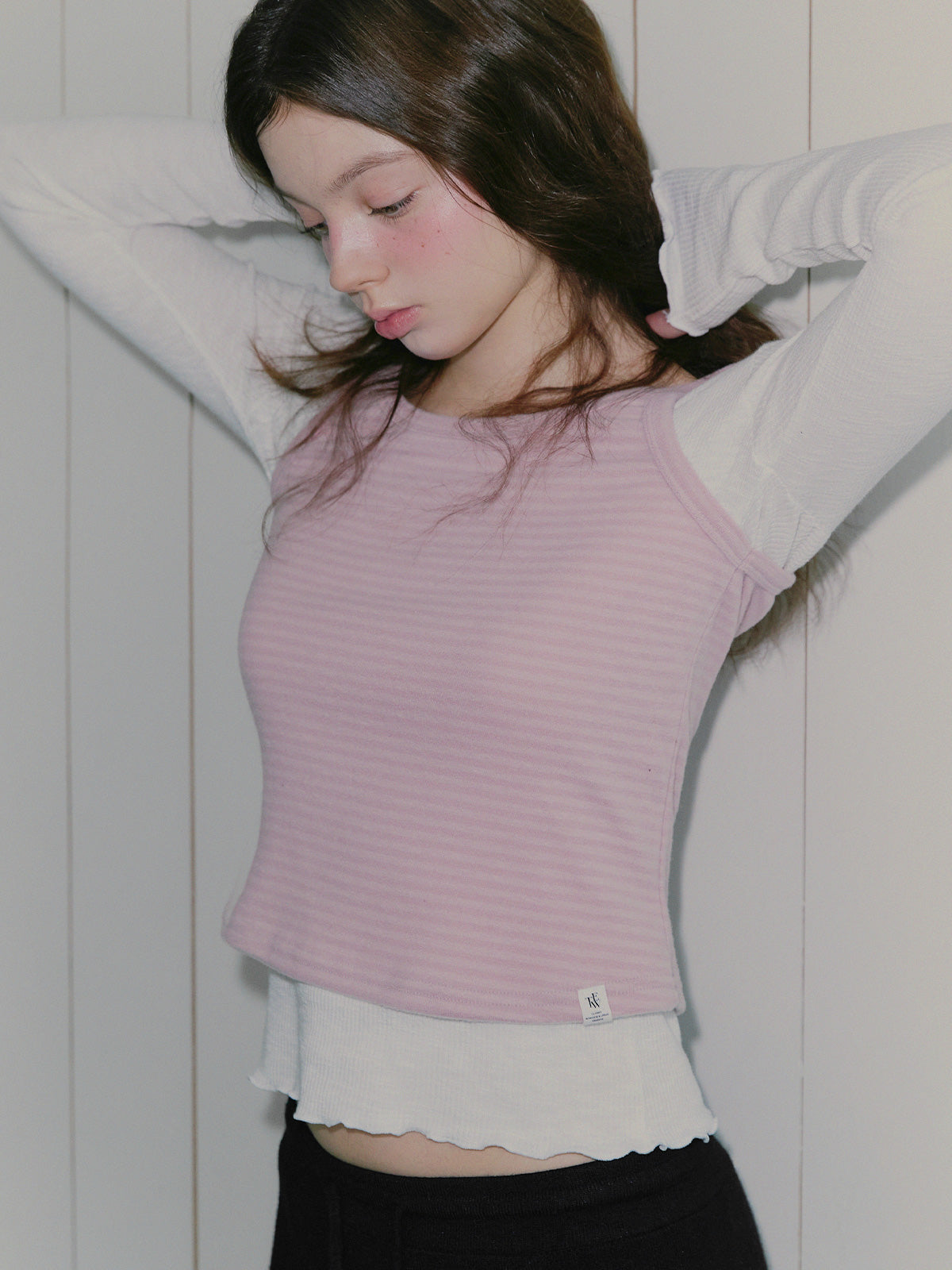 Corp Wave V-Neck Tee
