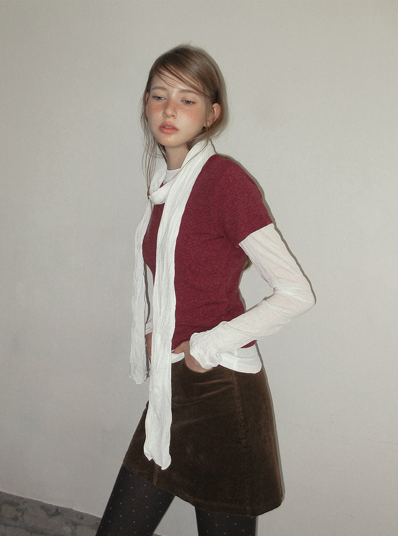TWEE Orin vintage round neck short sleeve T-shirt | Product styling view 5