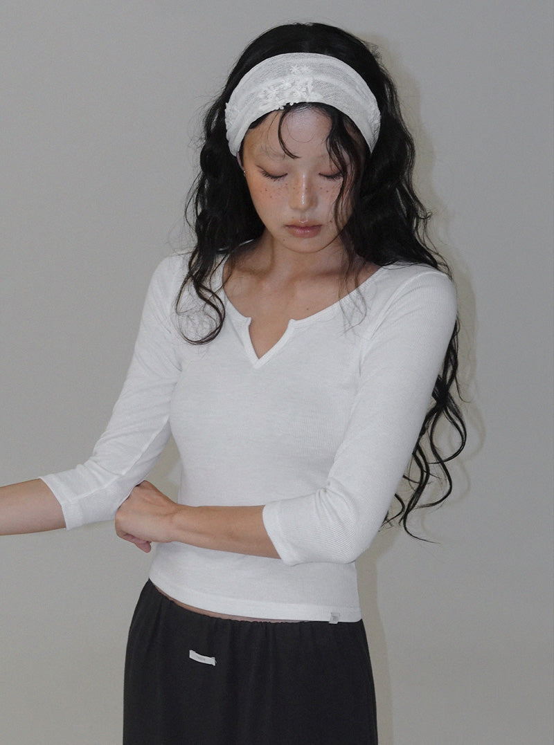 [TWEE:B] Rebd slit ribbed three-quarter sleeve T-shirt