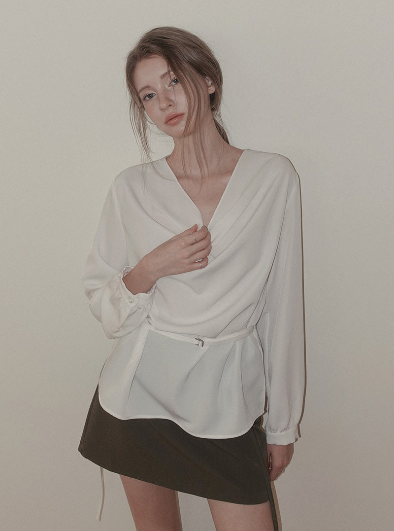 Spen turtleneck long sleeve blouse (strap set)