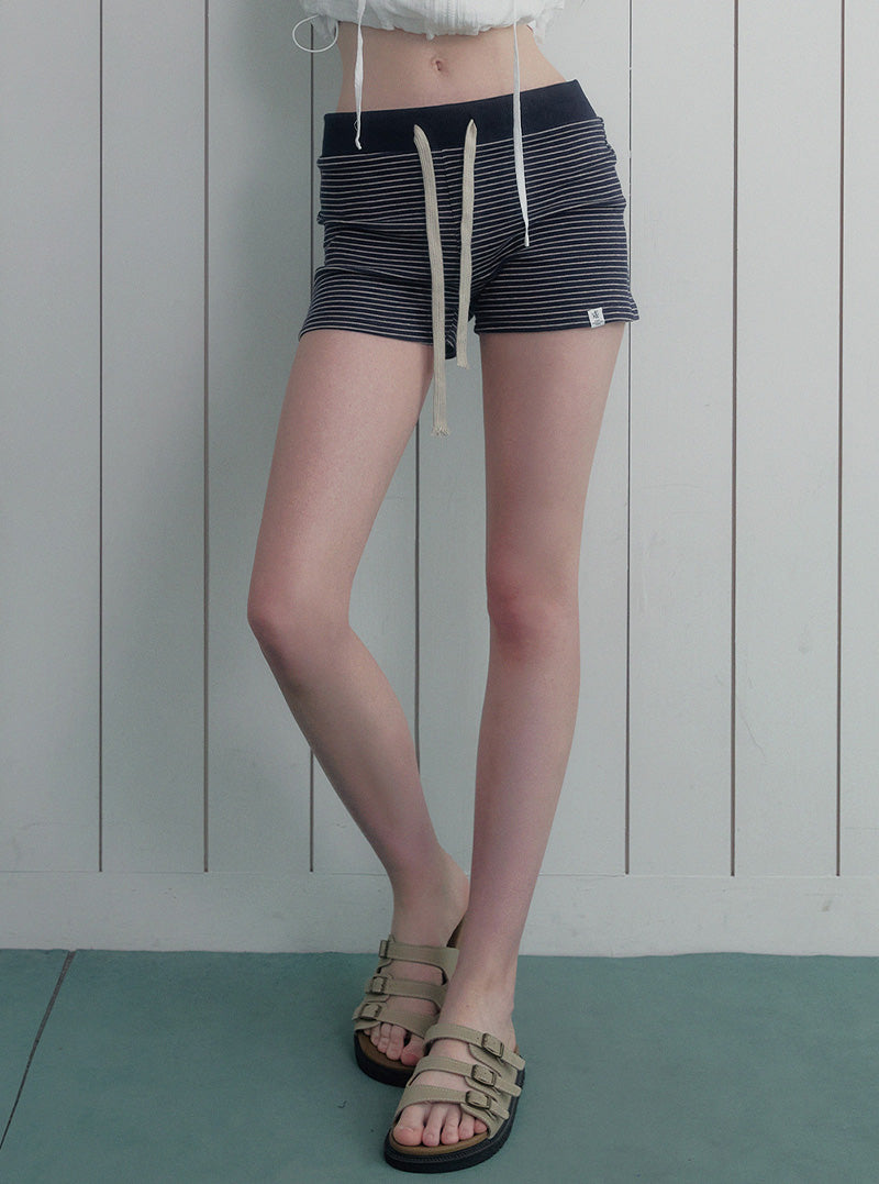 Sench stripe banding short pants
