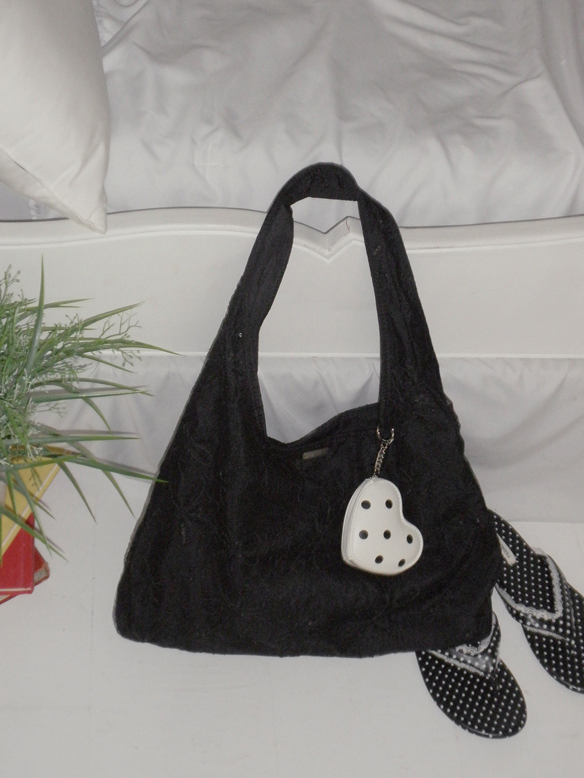 Koto beads flower shoulder bag