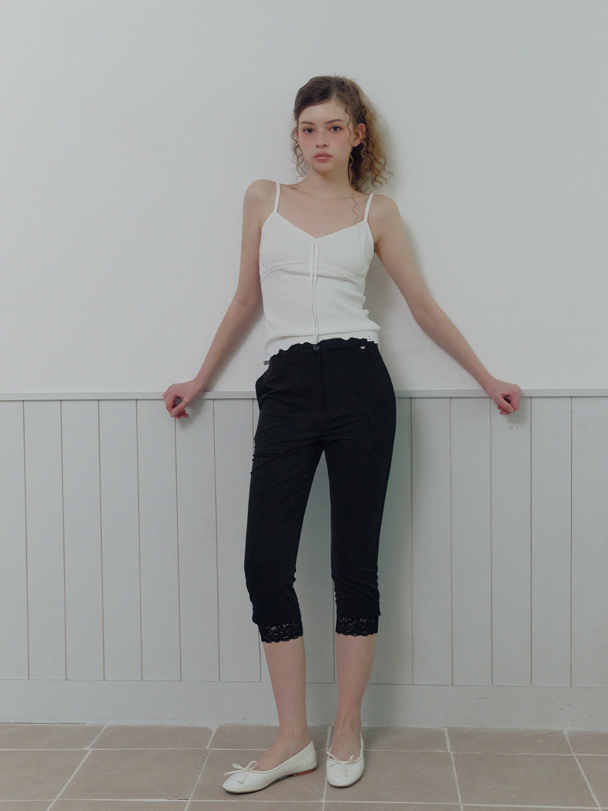 Heden Lace Contrast Sleeveless Top