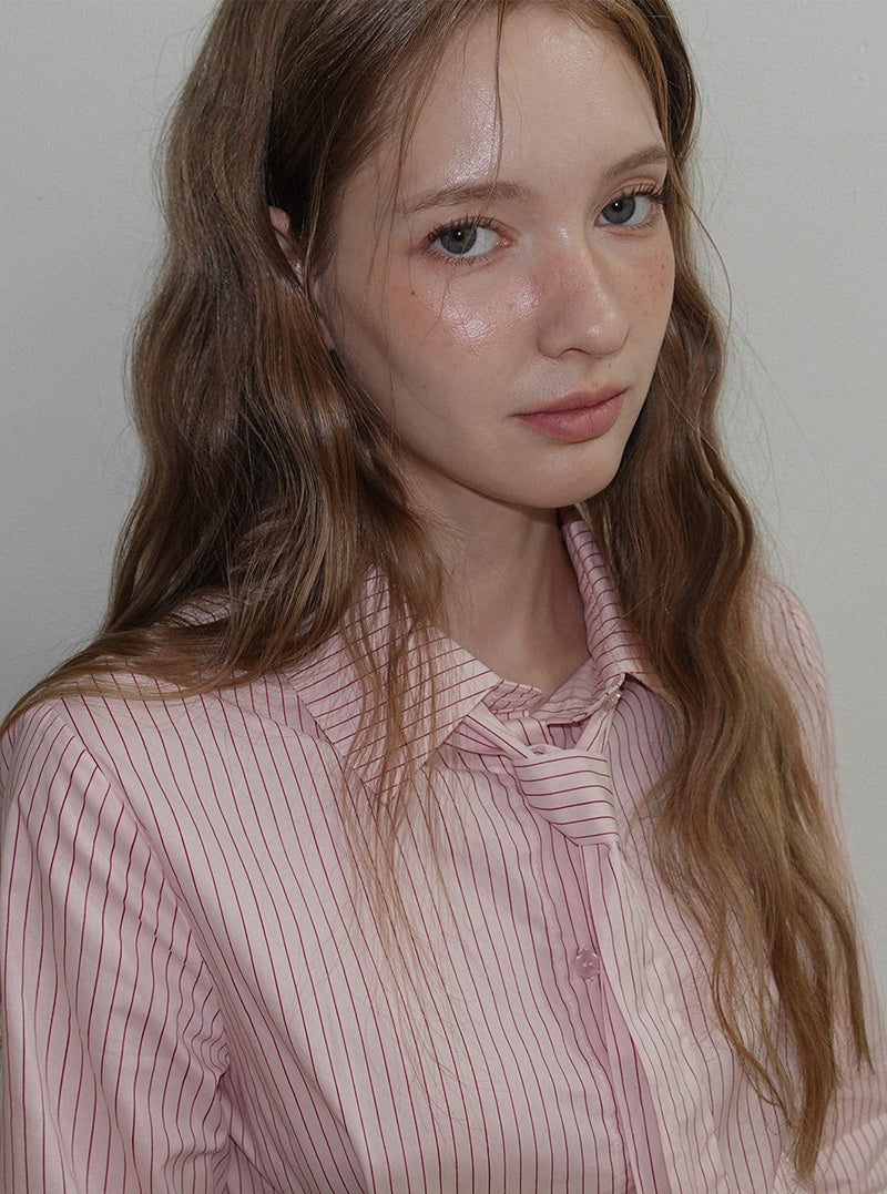 Rine stripe pintuck long sleeve shirt (strap set)