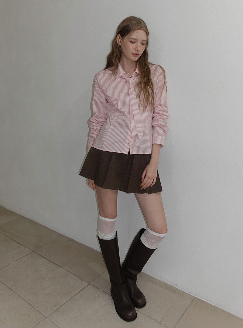 Rine stripe pintuck long sleeve shirt (strap set)