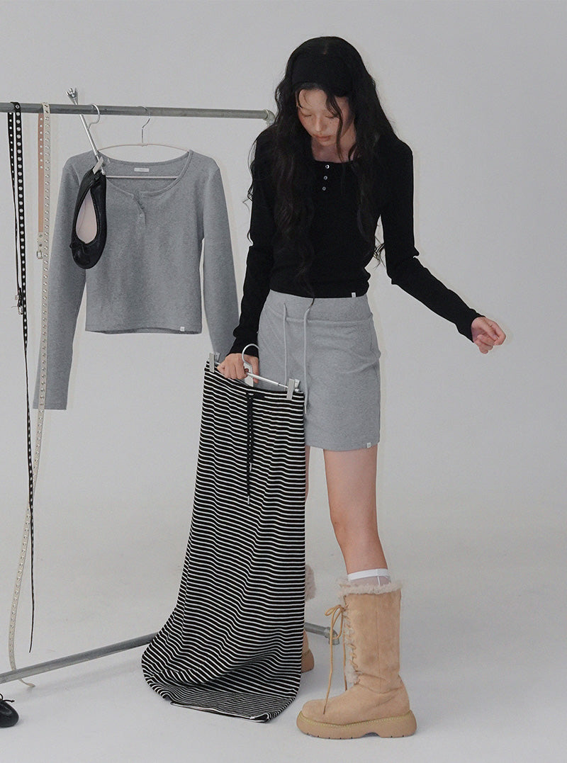 [TWEE:B] Leon henley U-neck long sleeve T-shirt