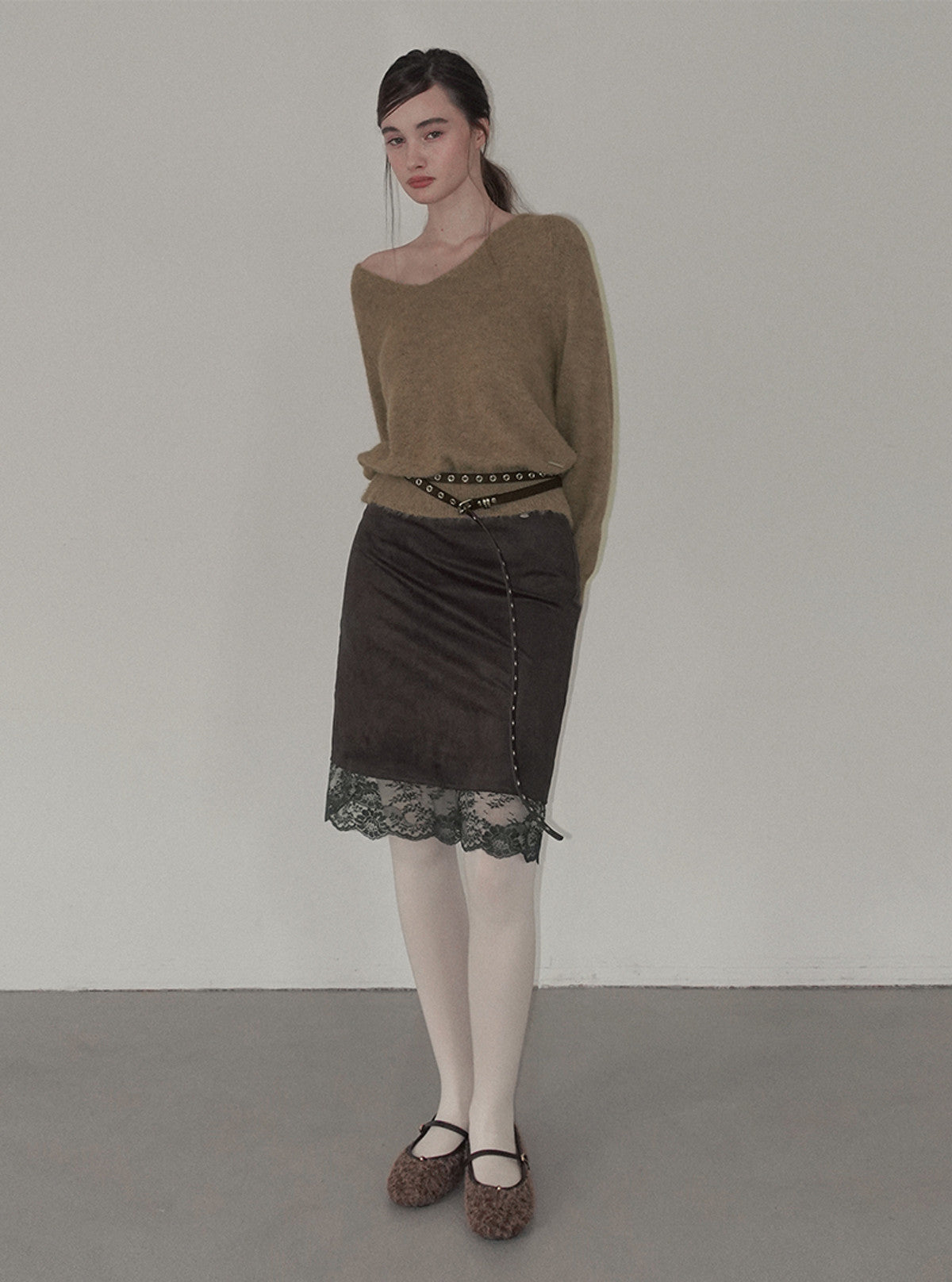 Kiyu brushed V-neck long sleeve knit | View 9