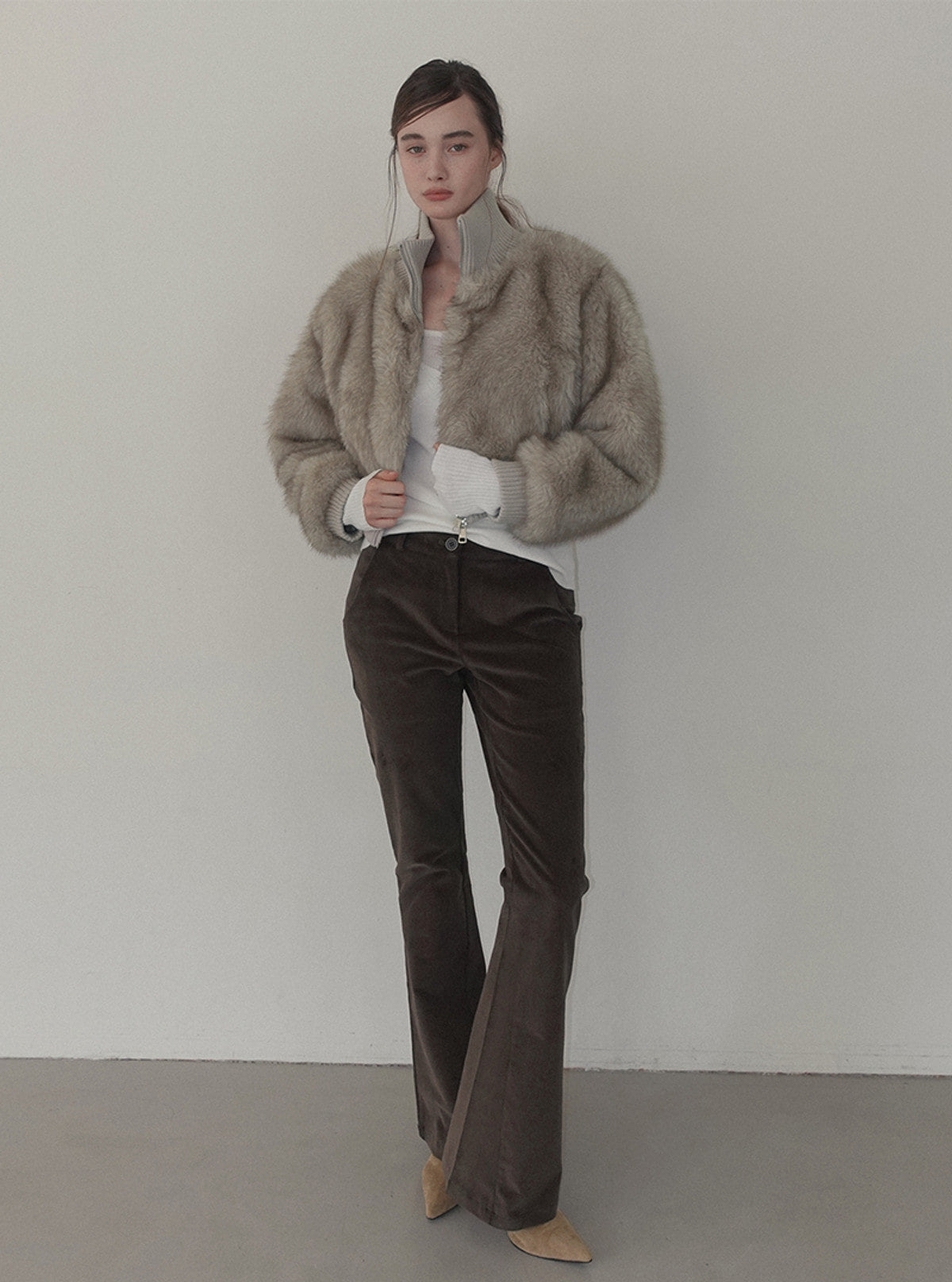 Eodeun high-neck cropped fur jumper | View 5