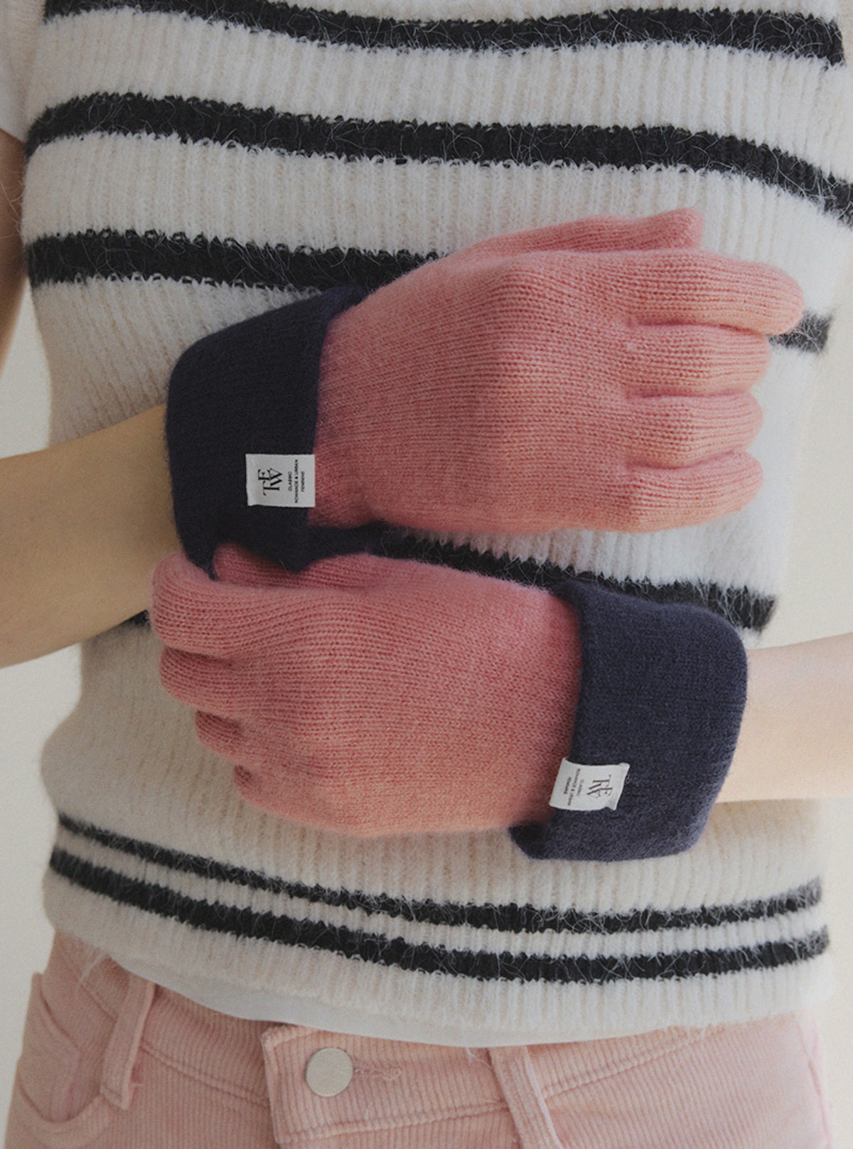 Kaend Contrast Fingerless Gloves