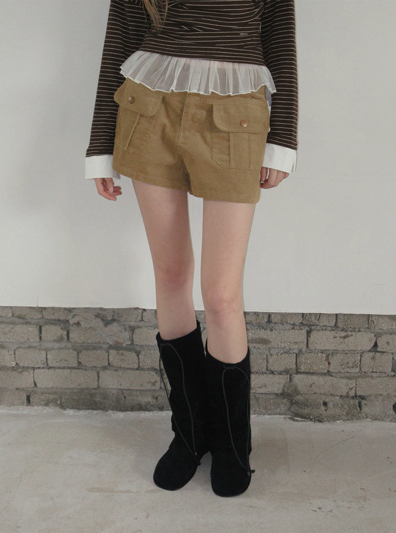 TWEE Nutt big pocket corduroy shorts | Product styling view 3