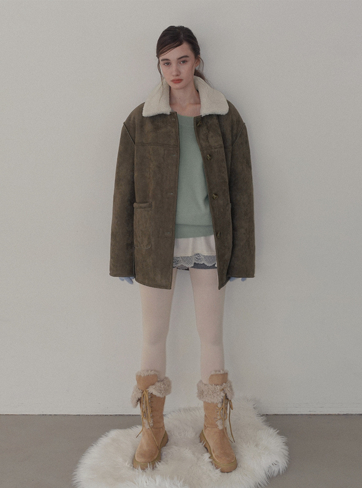 Melto pocket half shearling coat | View 10
