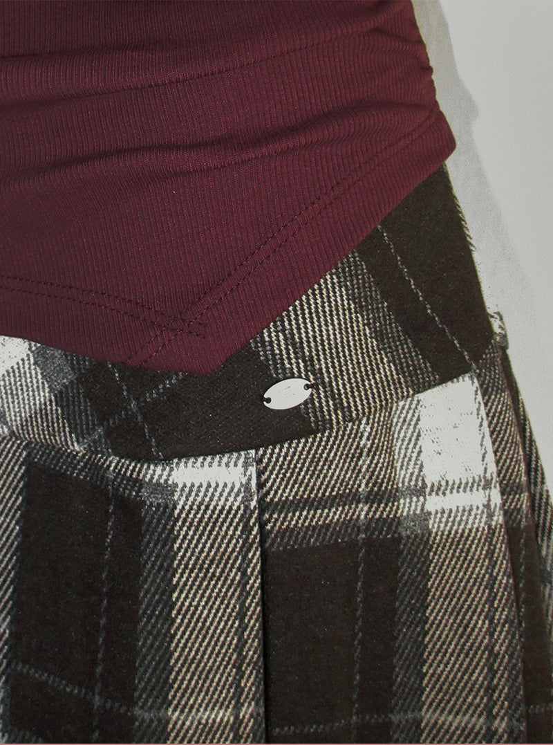 TWEE Rezon check pleated mini skirt | Product styling view 5