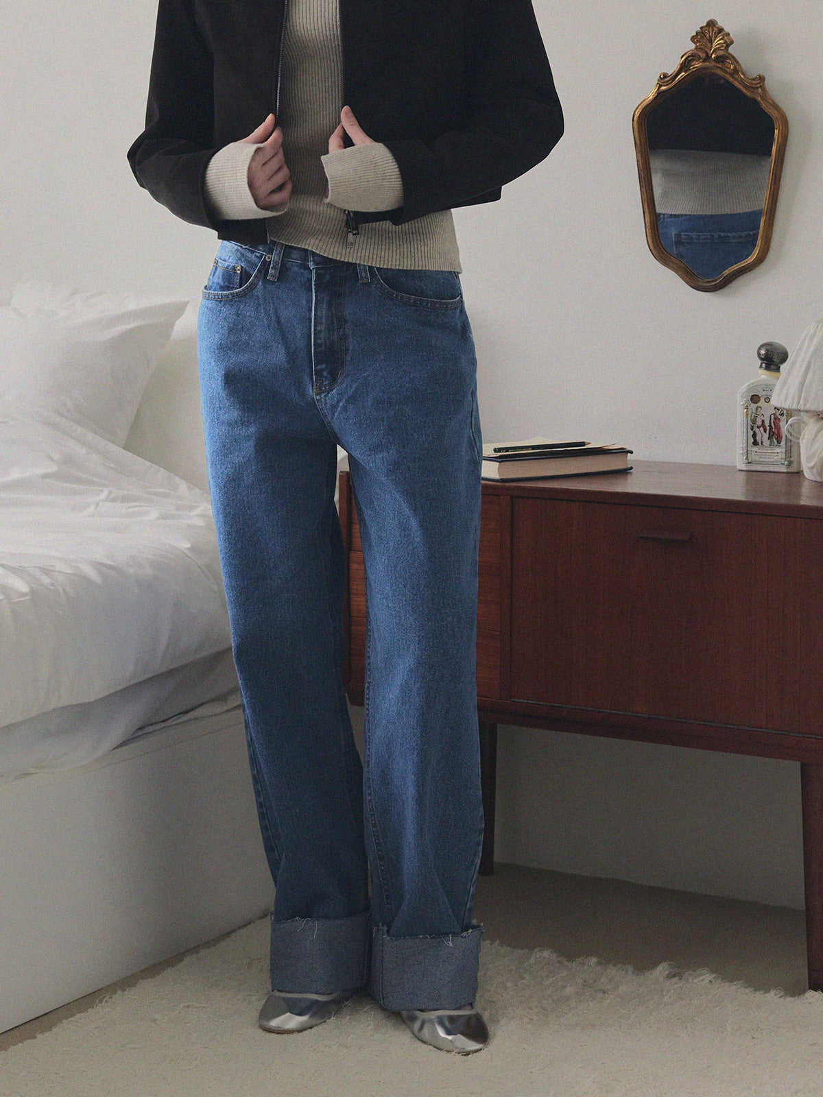[TWEE] Puo Jeans mit weitem Bein und aufgerolltem Saum