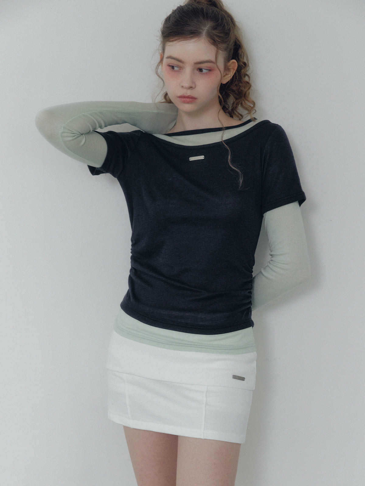Lett contrast layered shirring long sleeve t-shirt