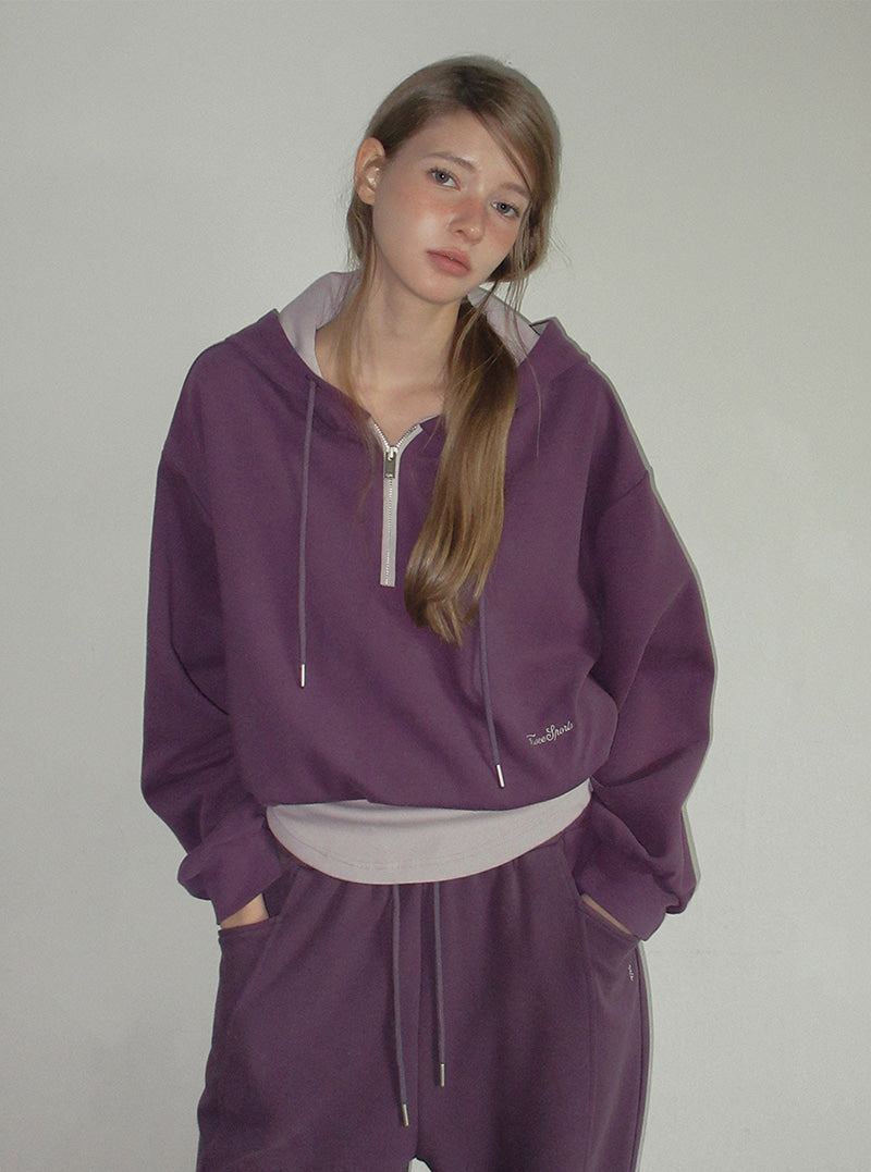TWEE Medi layered half hood zip-up T-shirt | Product styling view 3