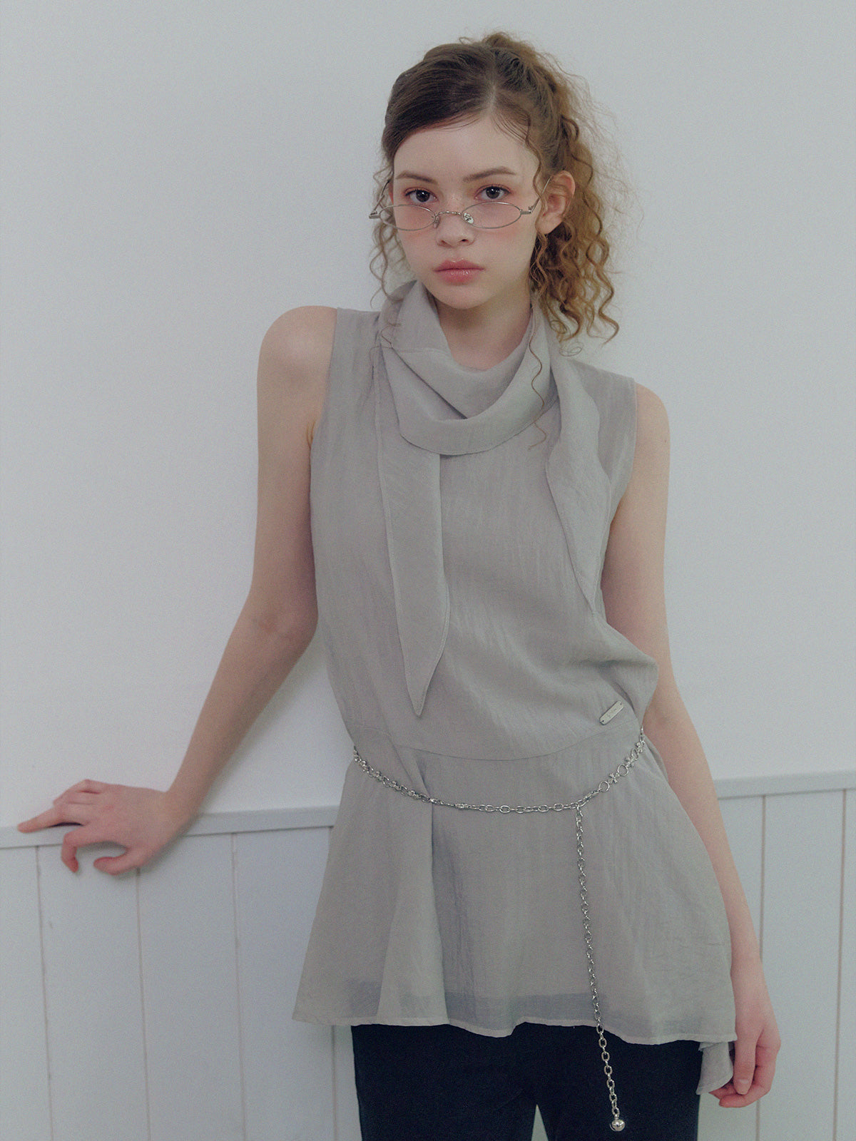 Tiat unbalance frill mini dress (muffler set)