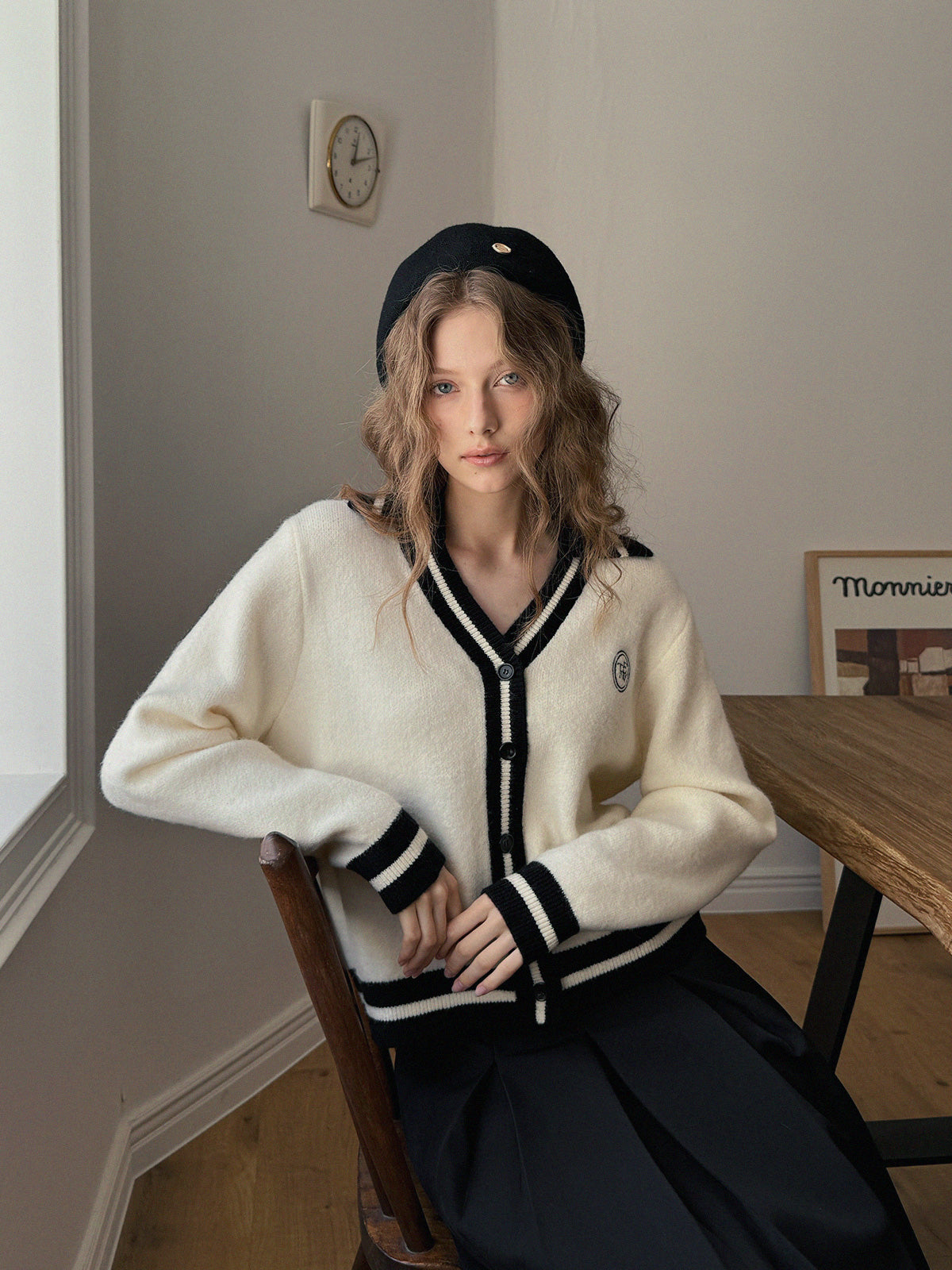 【TWEE】Cardigan à manches longues avec col contrastant Yurel