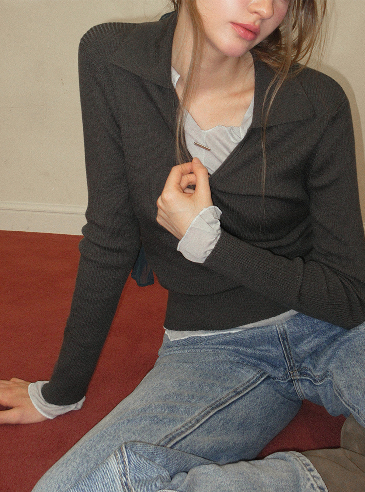 TWEE Ejeun open collar U-neck long sleeve knit | Product styling view 10