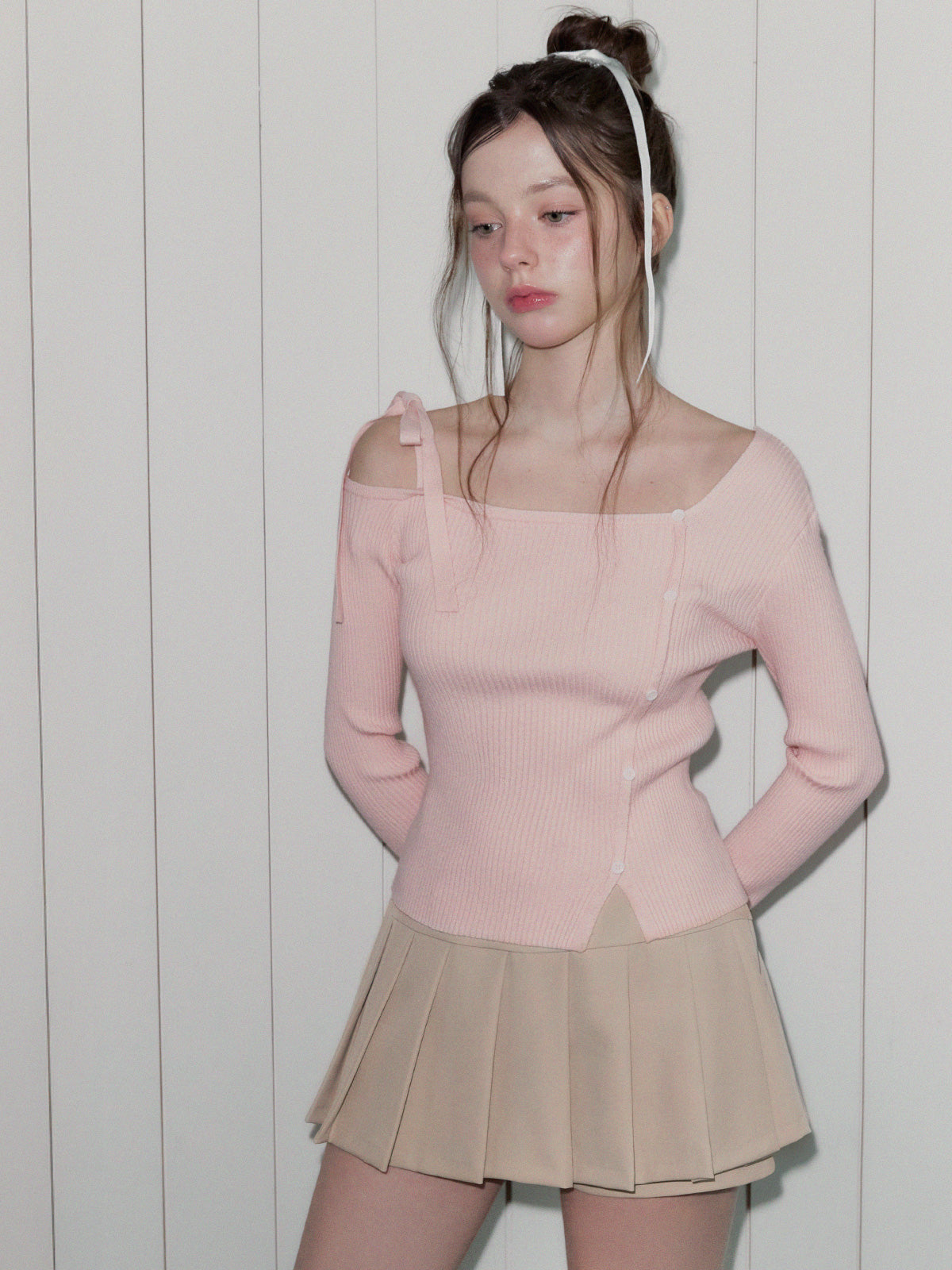 Morica Asym Off-Shoulder Long Sleeve Knit