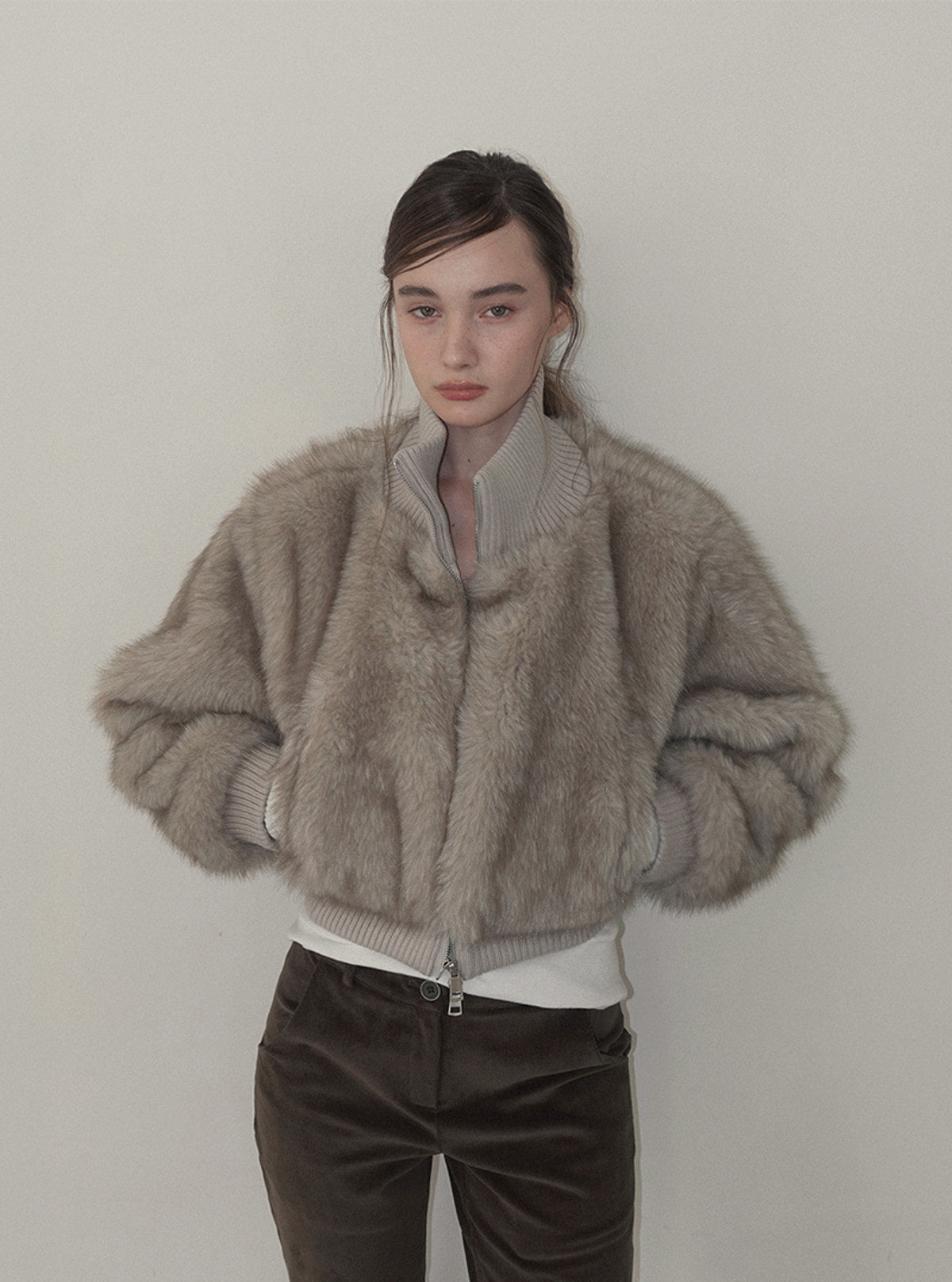 Eodeun high-neck cropped fur jumper | View 3