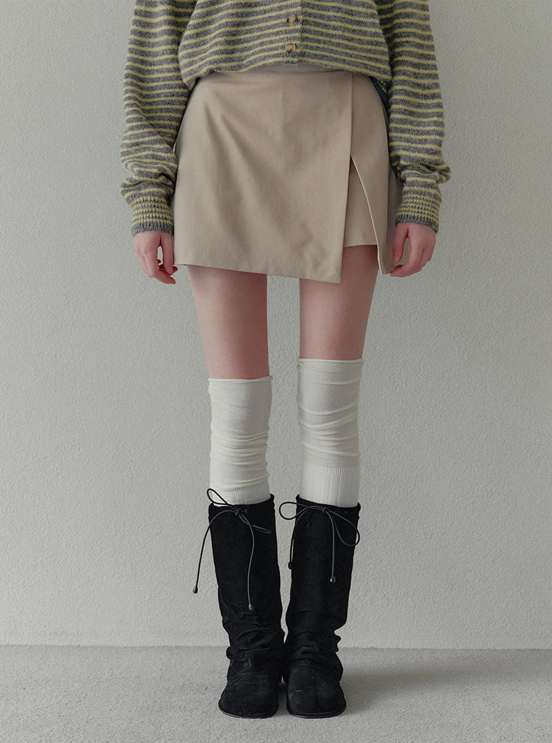 Aren side slit mini skirt | View 3