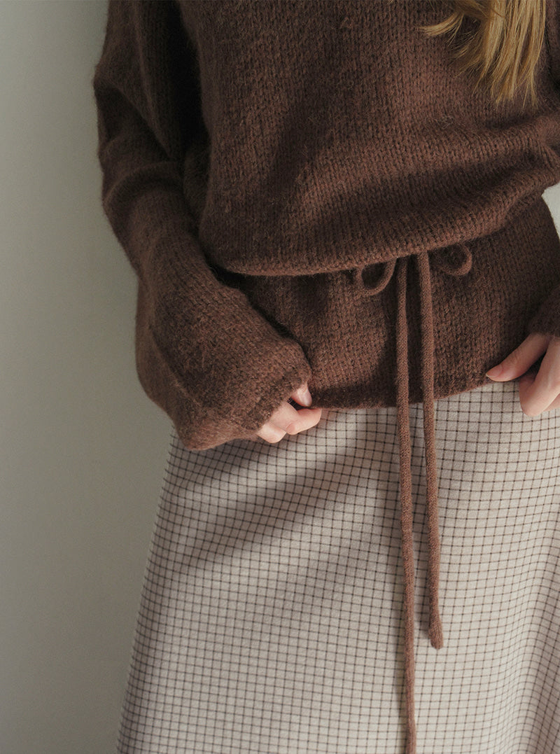 TWEE Muz oversized raglan brushed long sleeve knit (strap set) | Product styling view 8