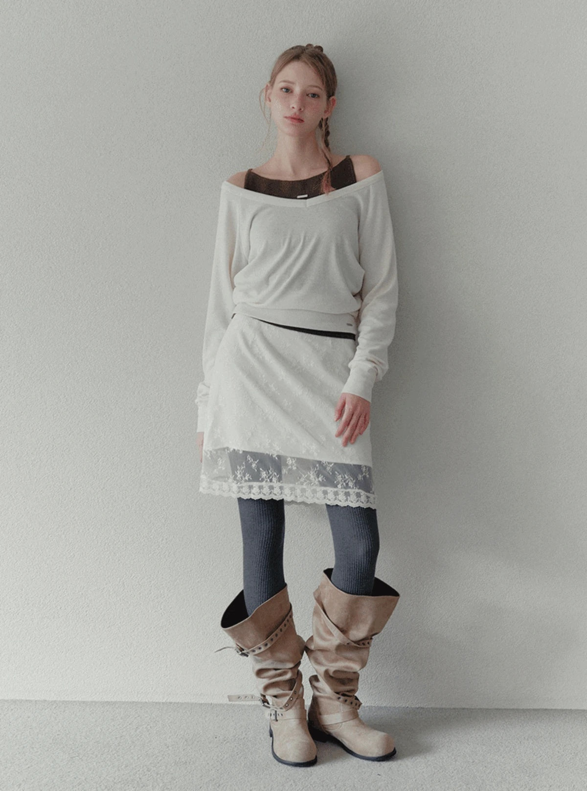 Twell V-neck raglan long sleeve sweatshirt | Main
