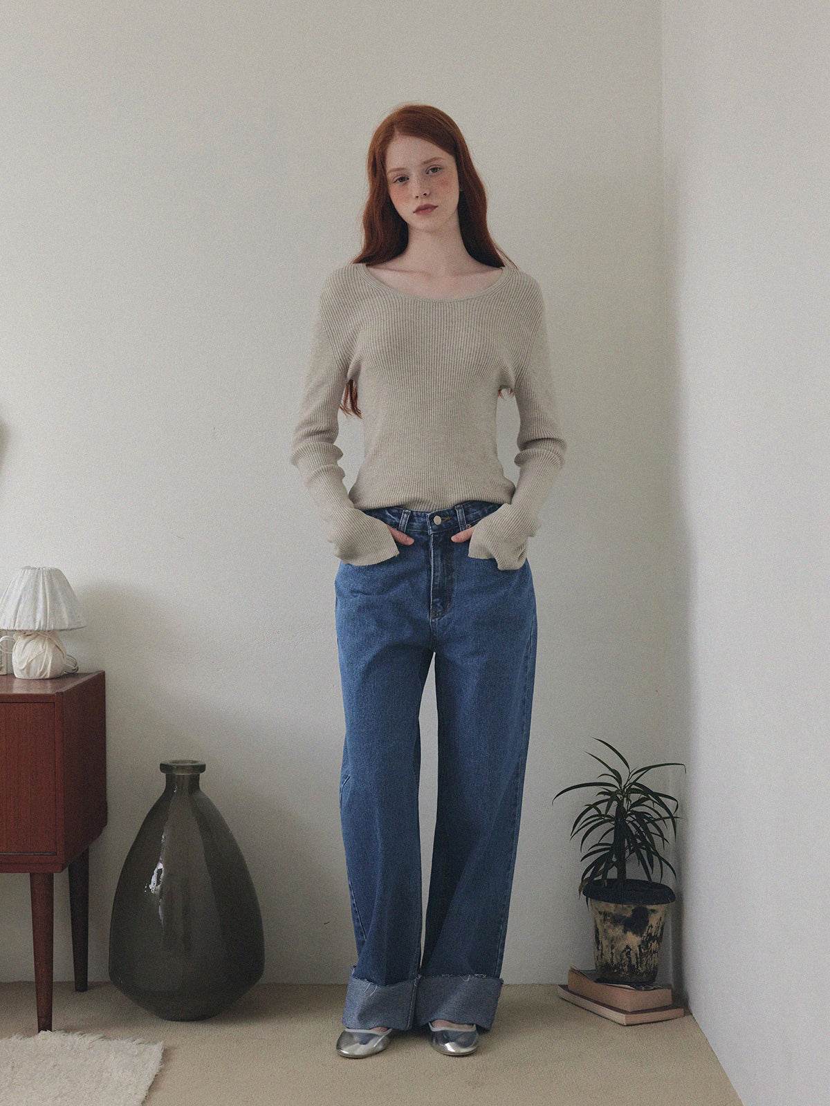 [TWEE] Puo Jeans mit weitem Bein und aufgerolltem Saum