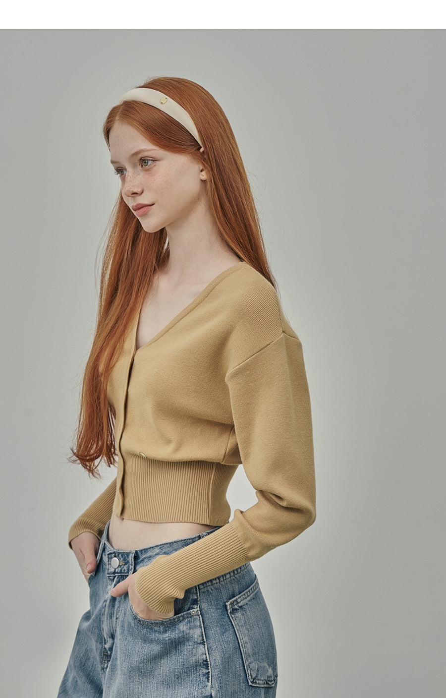 【TWEE】Anu Lovely Cardigan Basique à Col V